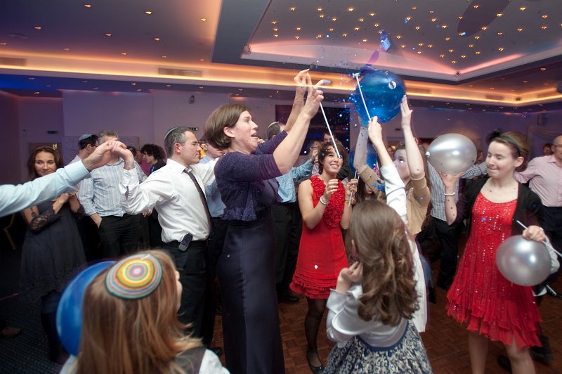 dvs705.JPG - Davis family Bat Mitzvah Party  VIP room Edgware  London Dec 09