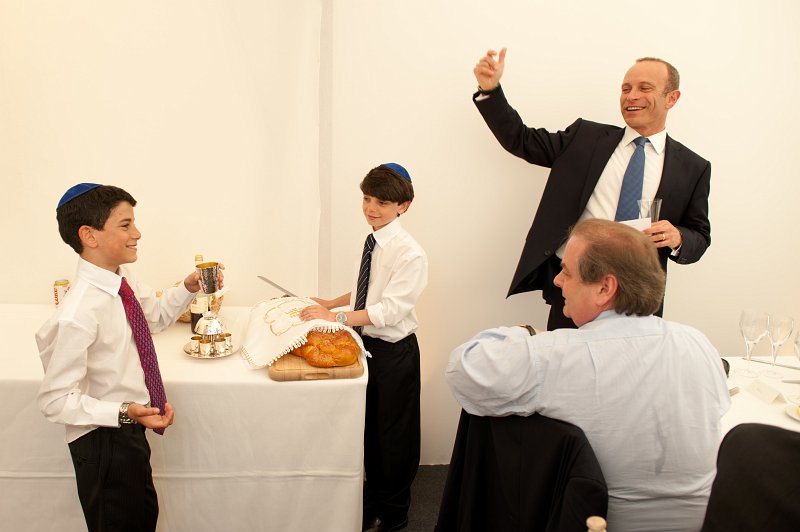 myrs0193.JPG - Eitan and Nathaniel  Myers  Barmitzvah lunch after Synagogue at home Meadway NW11